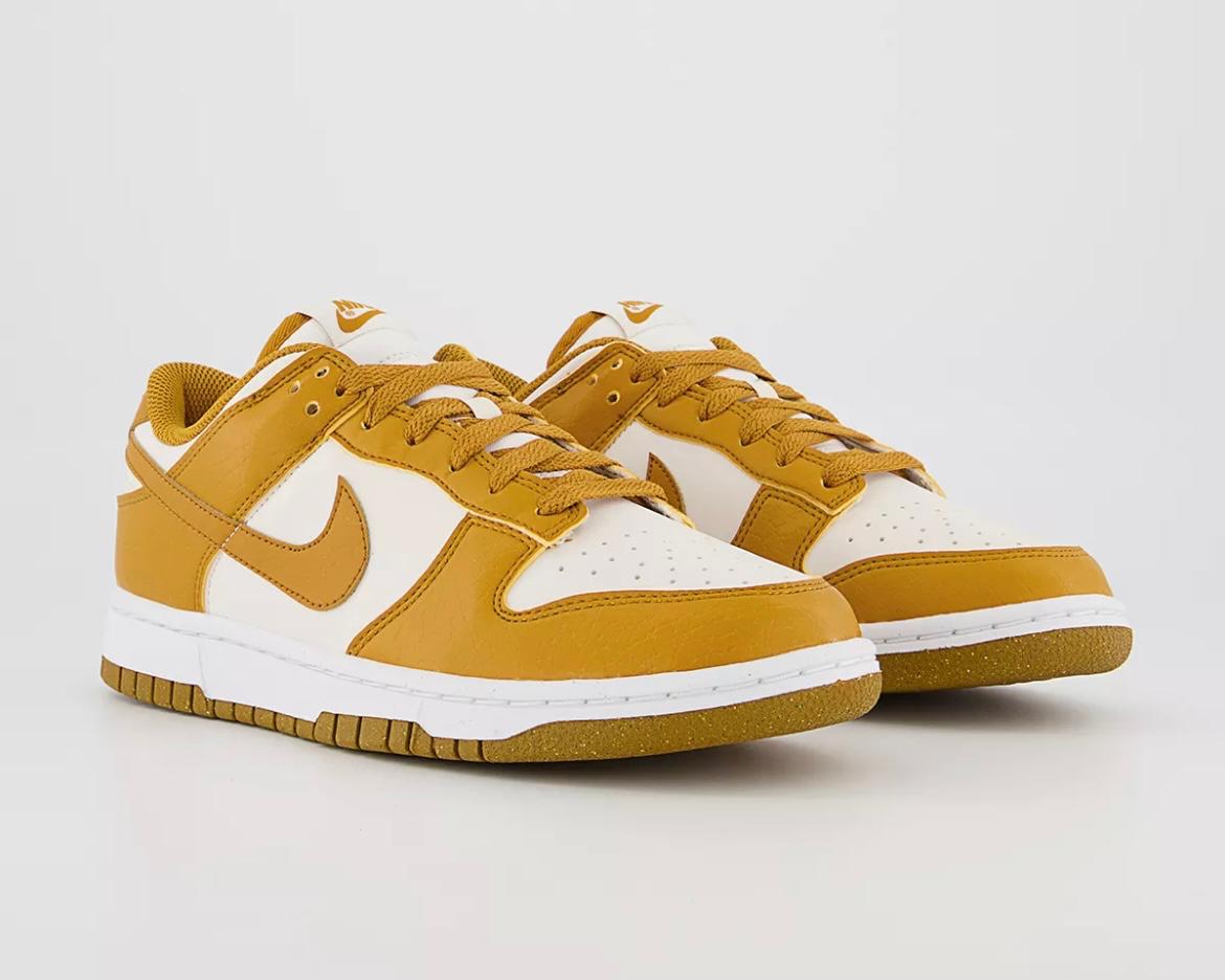 NIKE DUNK LOW MUSTARD - Image 5