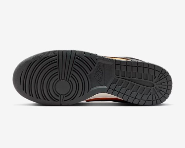 NIKE DUNK LOW SUNDIAL - Image 3