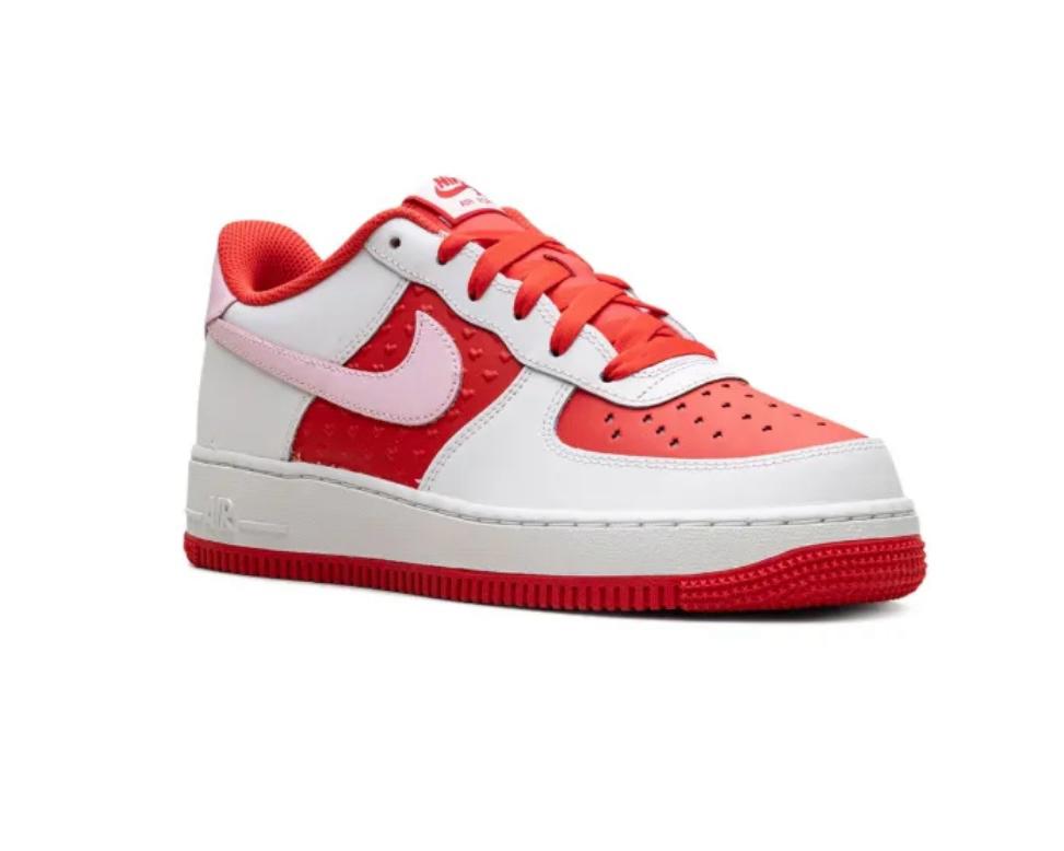 NIKE AIR FORCE ONE VALENTINES EDITION - Image 2