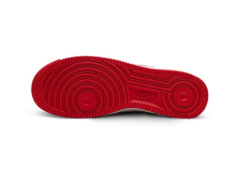 NIKE AIR FORCE ONE VALENTINES EDITION - Image 4