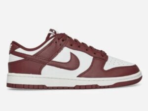 NIKE DUNK LOW MAROON